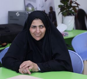 نرگس نیکخواه قمصری